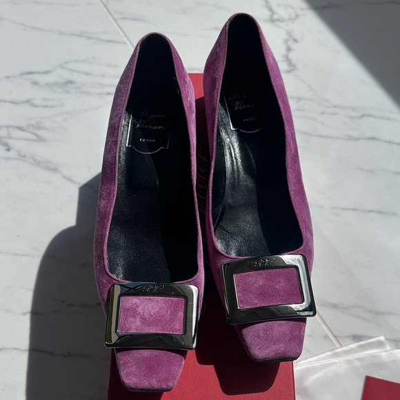 Roger Vivier Shoes - Roger Vivier rare pink suede Flats with Silver Buckle
